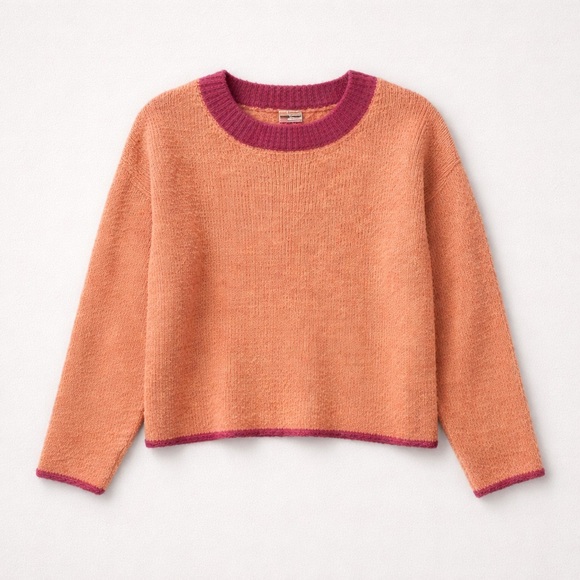 Hem & Thread Sweaters - Cozy Pink Sweater with Magenta Trim Size Large NWT Hem & Thread